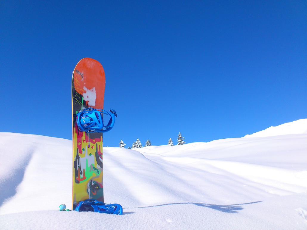 snowboard-g1102f919a_1920 Snowboard pour les tout petits